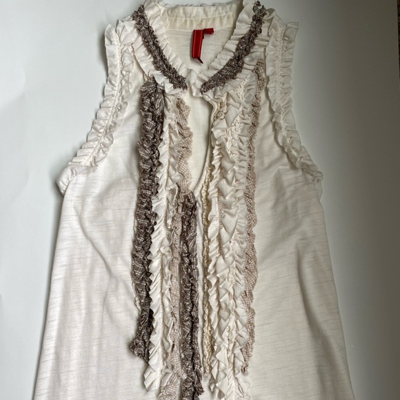 Cute Anthropologie tank - Picture 1 of 2